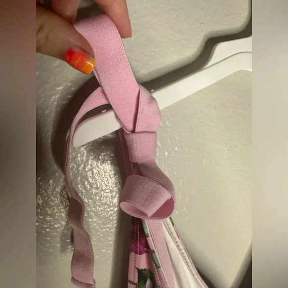 Posh Peanut Georgette Swimsuit - Picture 3 of 7